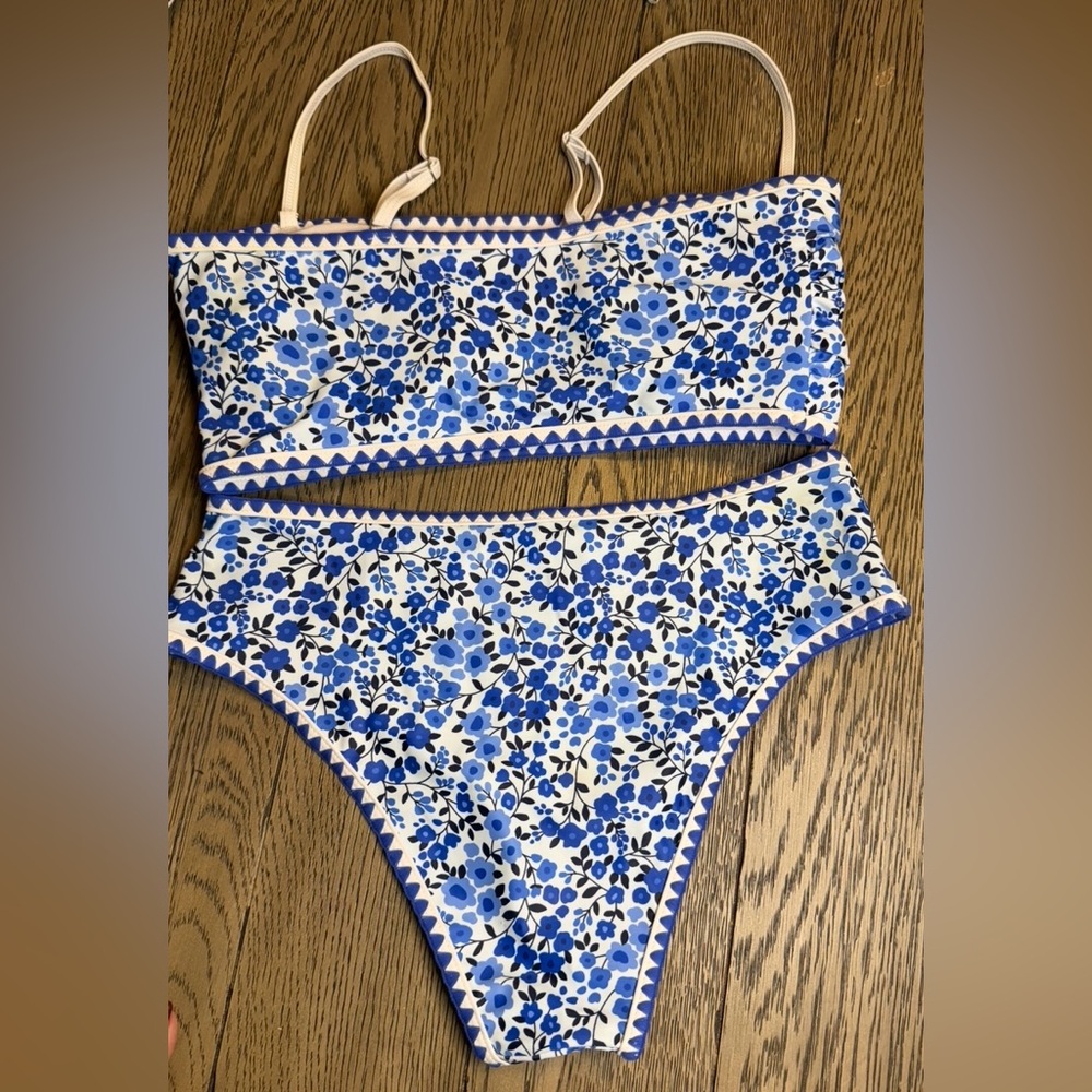 Blue and White Floral Bikini Set - Picture 5 of 5